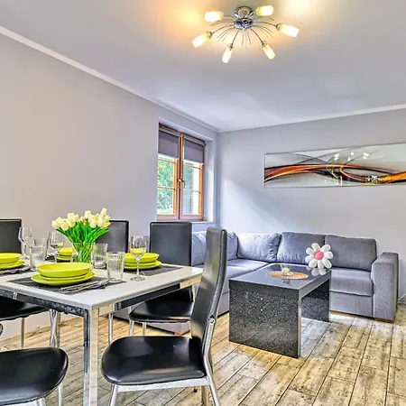 Sun & Snow, Lesny Dom Apartamento *