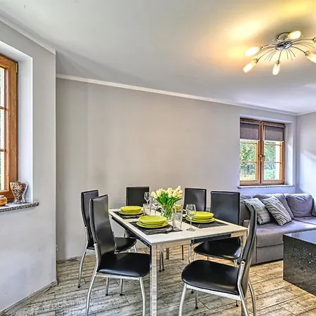 Lesny Dom, Sun & Snow Appartement