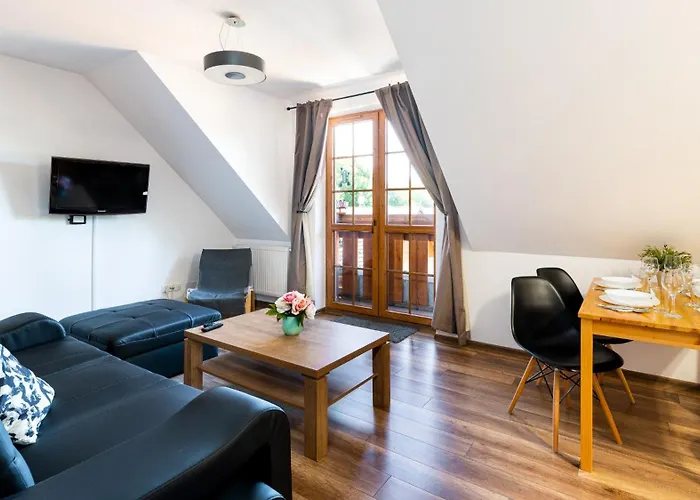 Lesny Dom, Sun & Snow *