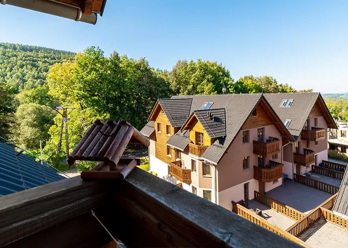 Lesny Dom, Sun & Snow