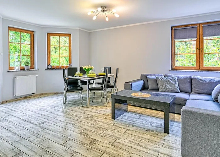 Apartment Lesny Dom, Sun & Snow