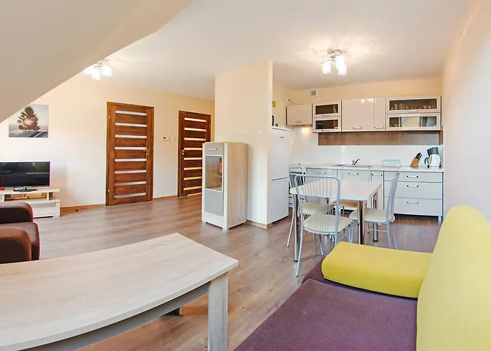 Lesny Dom, Sun & Snow Apartment *